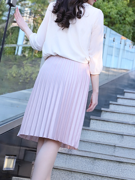 上品で富裕層の人妻が女性としての愛欲を求めて不倫に染まる【澤村さん】2