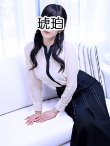 巨乳グラマーな美人若妻 福本00