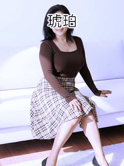 熟女の色気が漂う巨乳Hカップの美熟女 水沢1