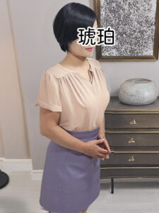 小柄で巨乳の専業主婦 湯川 0