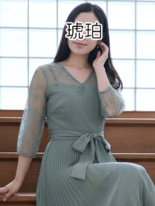 高身長で巨乳Gカップの美熟女 伊藤0