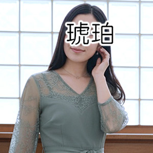 高身長で巨乳Gカップの美熟女 伊藤300